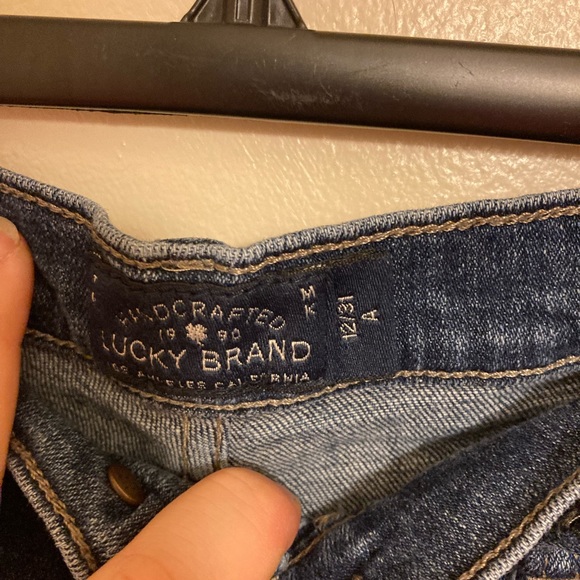 Women’s 12 waist 31 length lucky Brand Easy Rider 2 Jean bundle, good condition - Picture 4 of 10